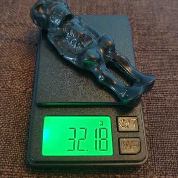 3’’ Vintage Hand Carved Genuine Magnetic Black Jade Skeleton Talisman Amulet - Picture 9 of 9